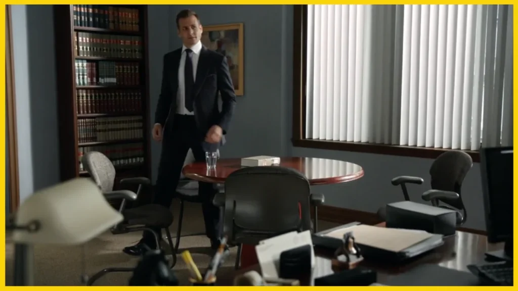 Suits Season 3 Hindi-English Full HD 480p, 720p, 1080p